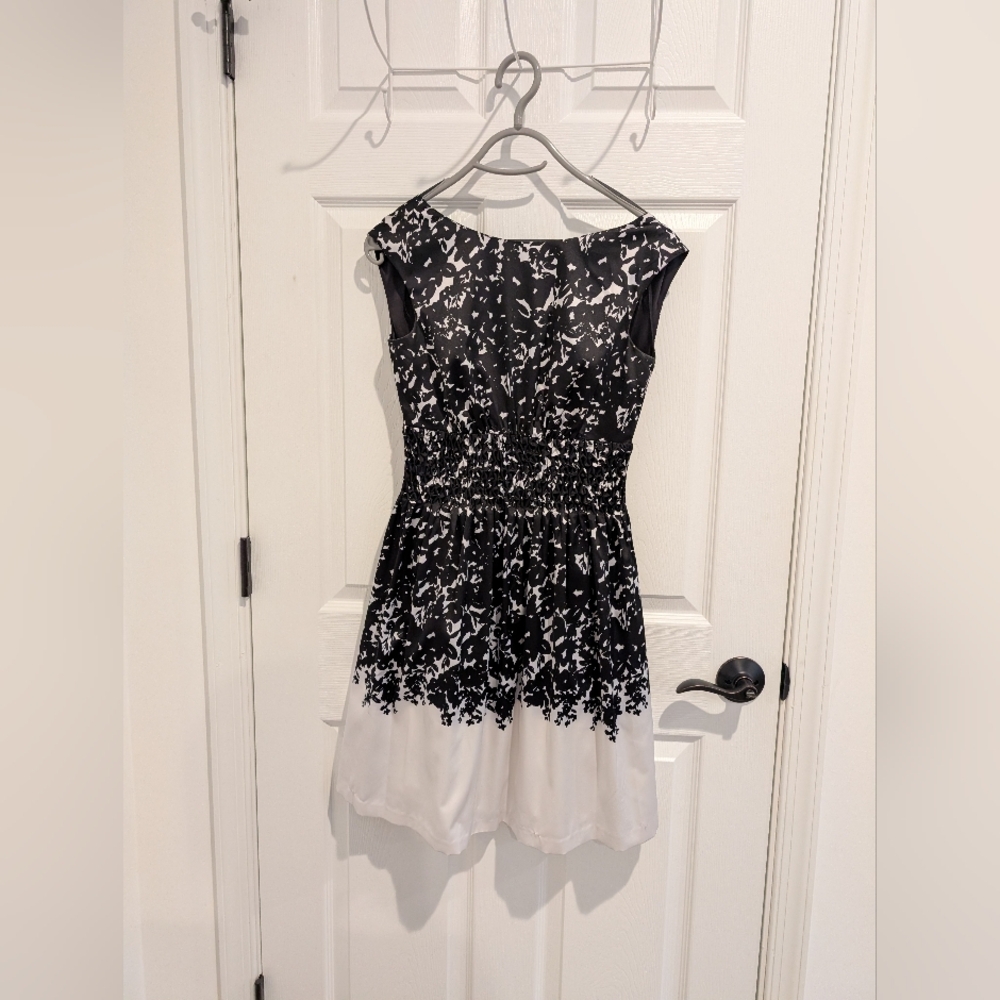 Jessica Simpson dress